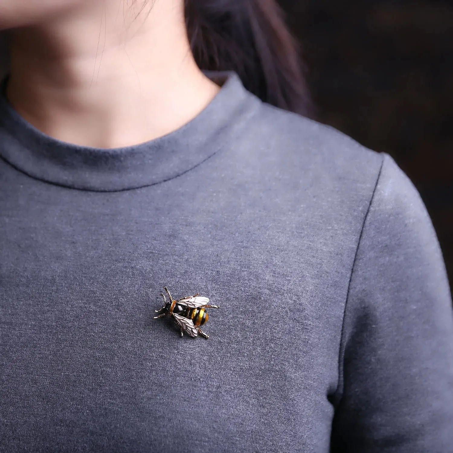 🌟 Alloy Oil Honey Bee Brooch Pin - Buzz with Style 🌟