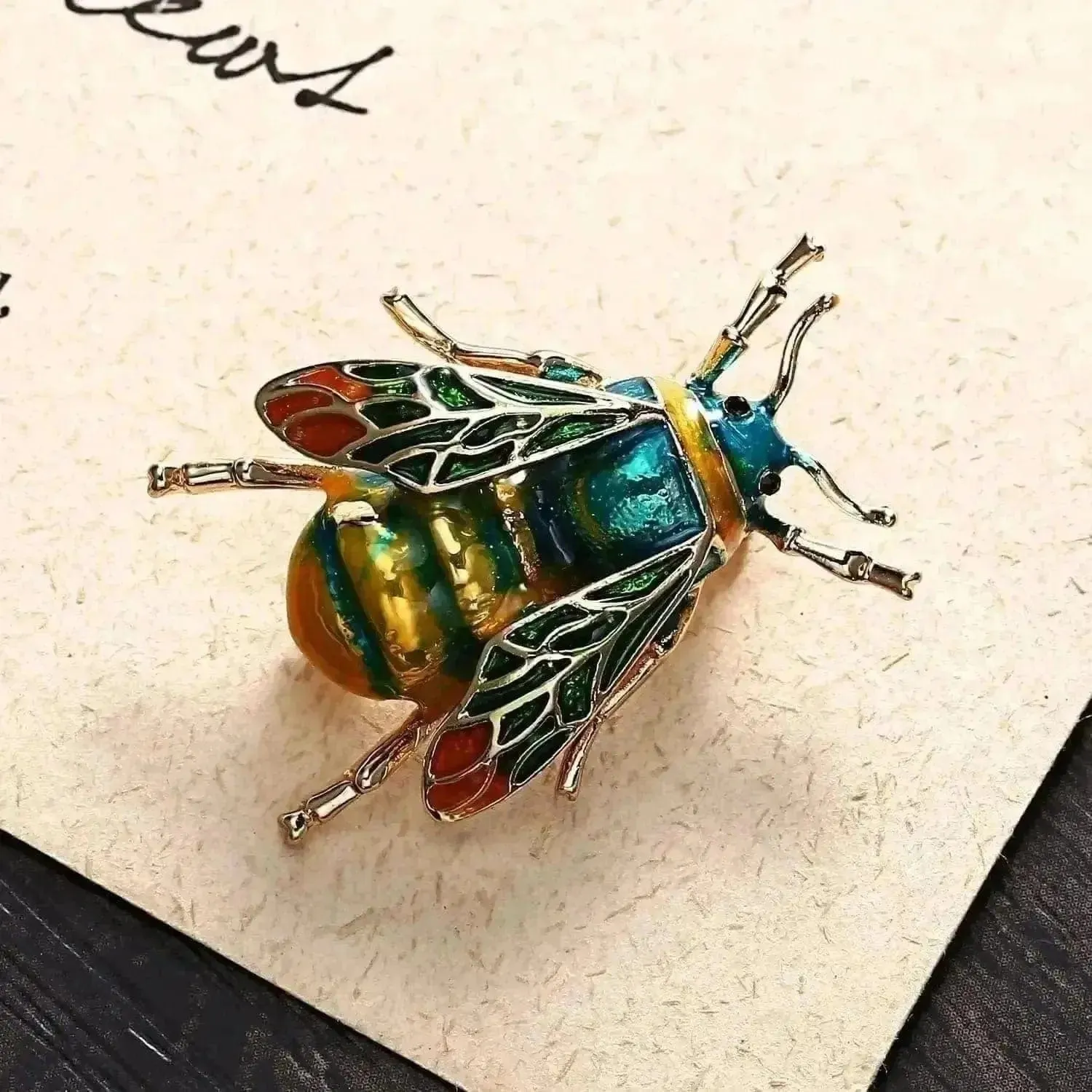 🌟 Alloy Oil Honey Bee Brooch Pin - Buzz with Style 🌟