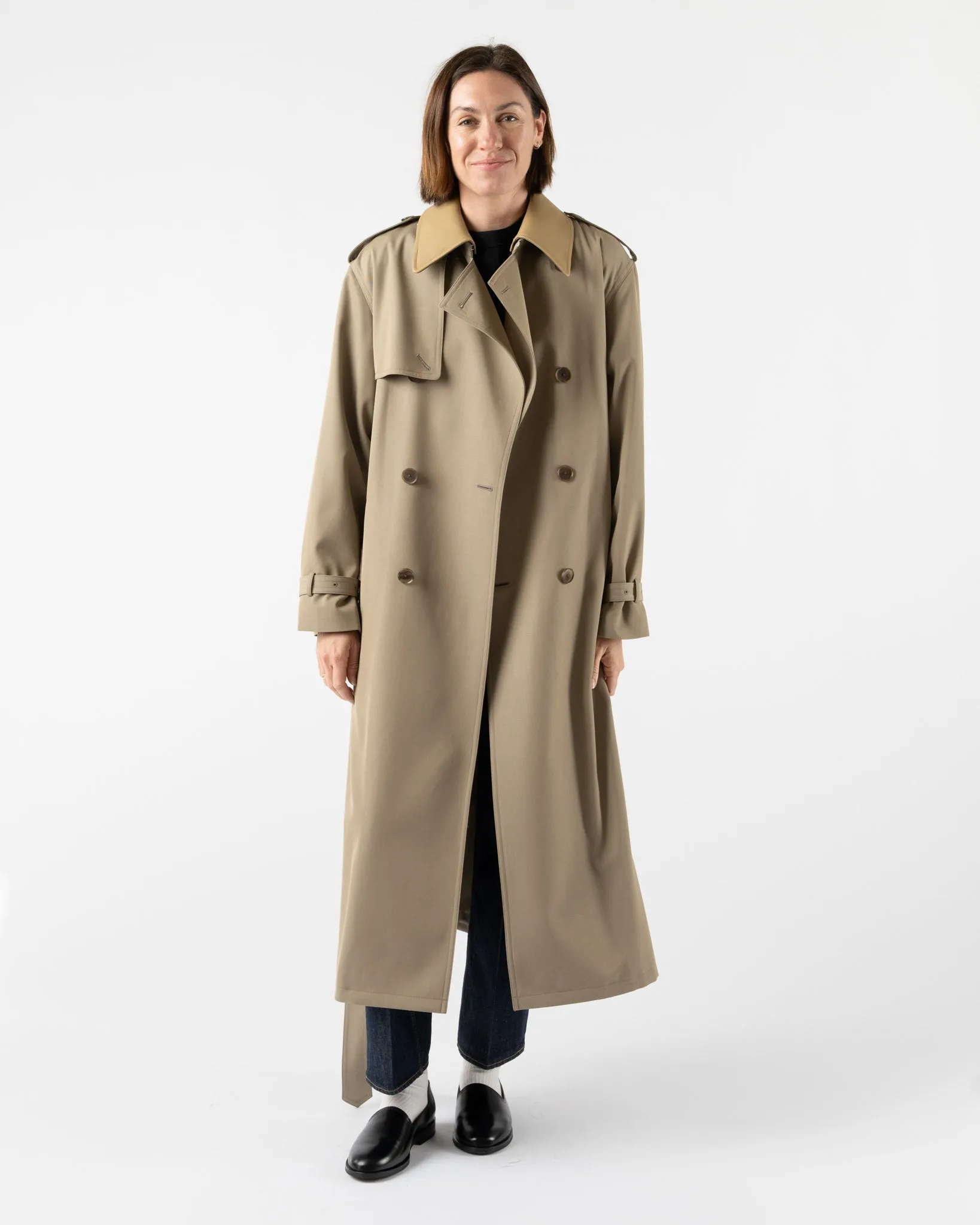 Auralee Light Wool Max Gabardine Chambray Trench Coat in Khaki Beige
