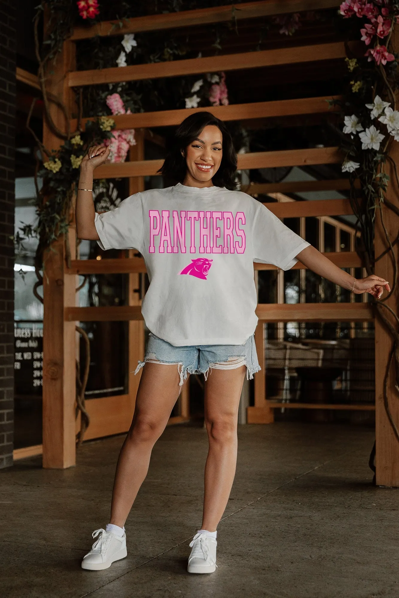 CAROLINA PANTHERS GAMEDAY ERA OVERSIZED CREWNECK TEE