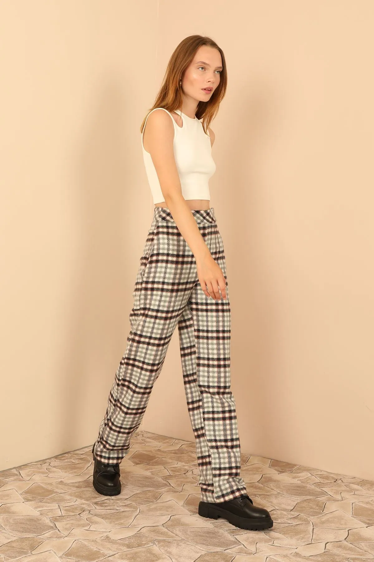 KKT Plaid Fabric Comfy Fit Women'S Trouser - Ecru - Florence