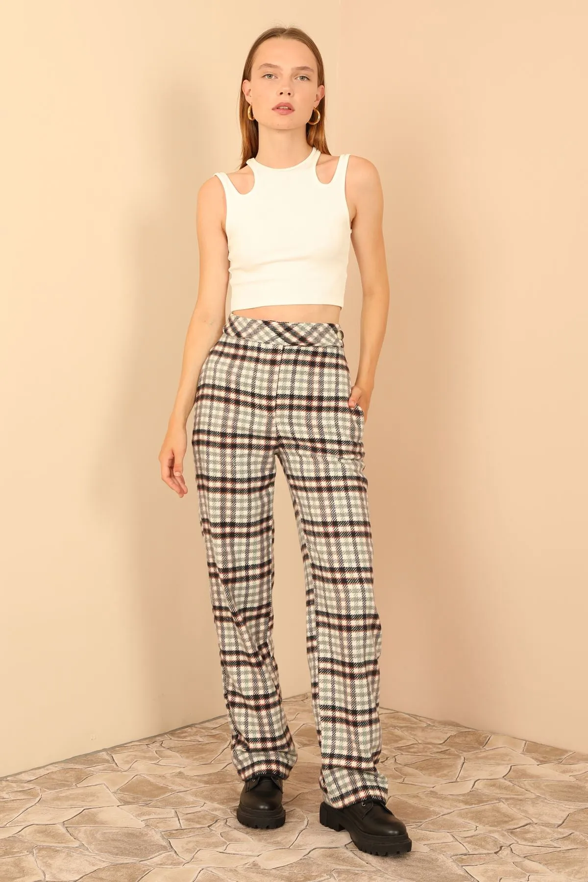 KKT Plaid Fabric Comfy Fit Women'S Trouser - Ecru - Florence