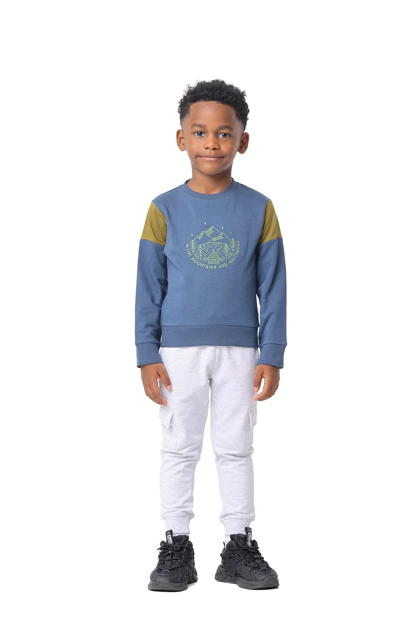 Long Sleeve Toddler Boys Sweatshirt Made of Blended Cotton Fabric