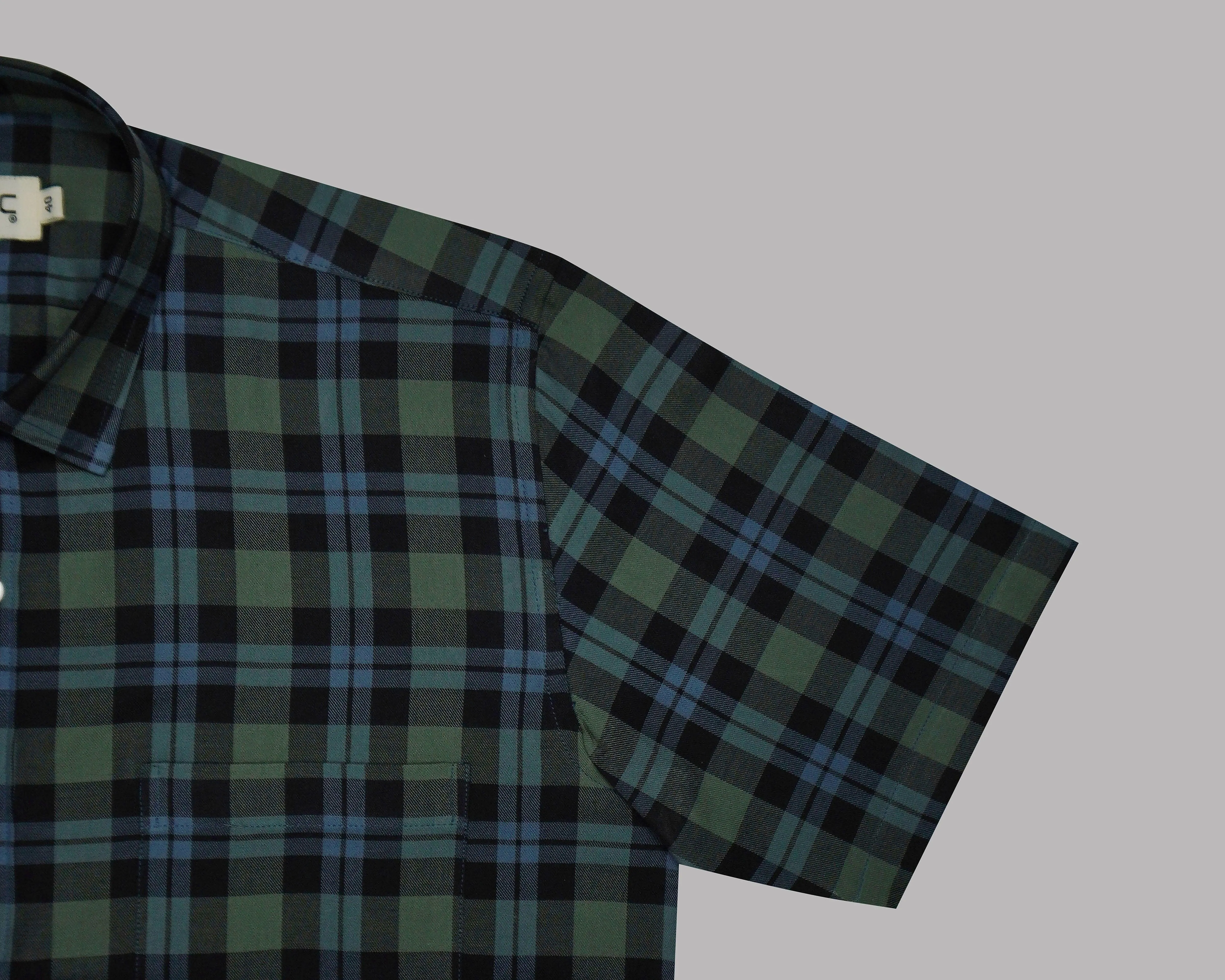 Men's 100% Cotton Tartan Checkered Half Sleeves Shirt (Multicolor)