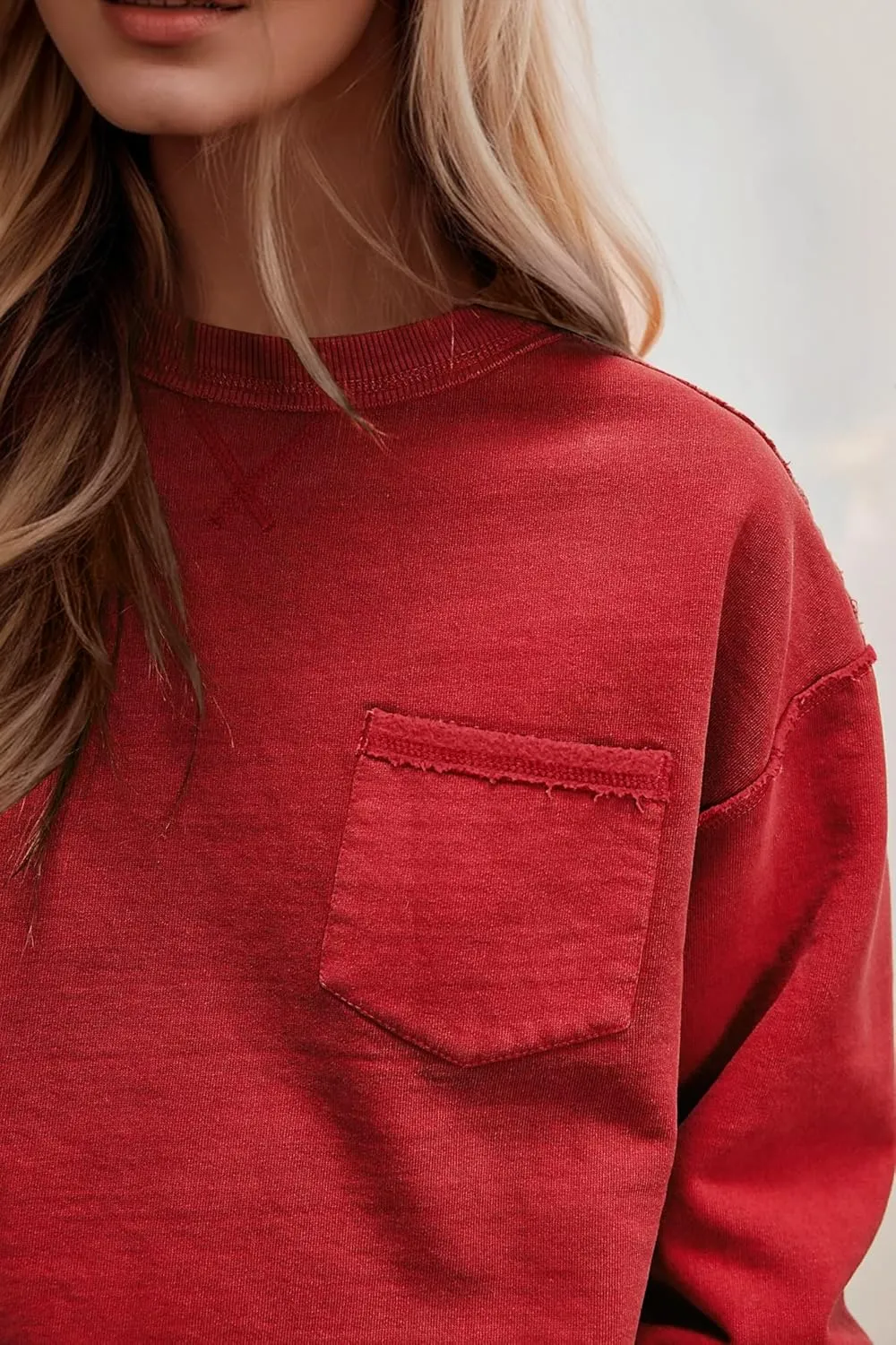 MISSACTIVER Women Oversized Sweatshirts Exposed Seam Pullover Sweatshirt Crewneck Pullover Tops Streetwear with Pocket