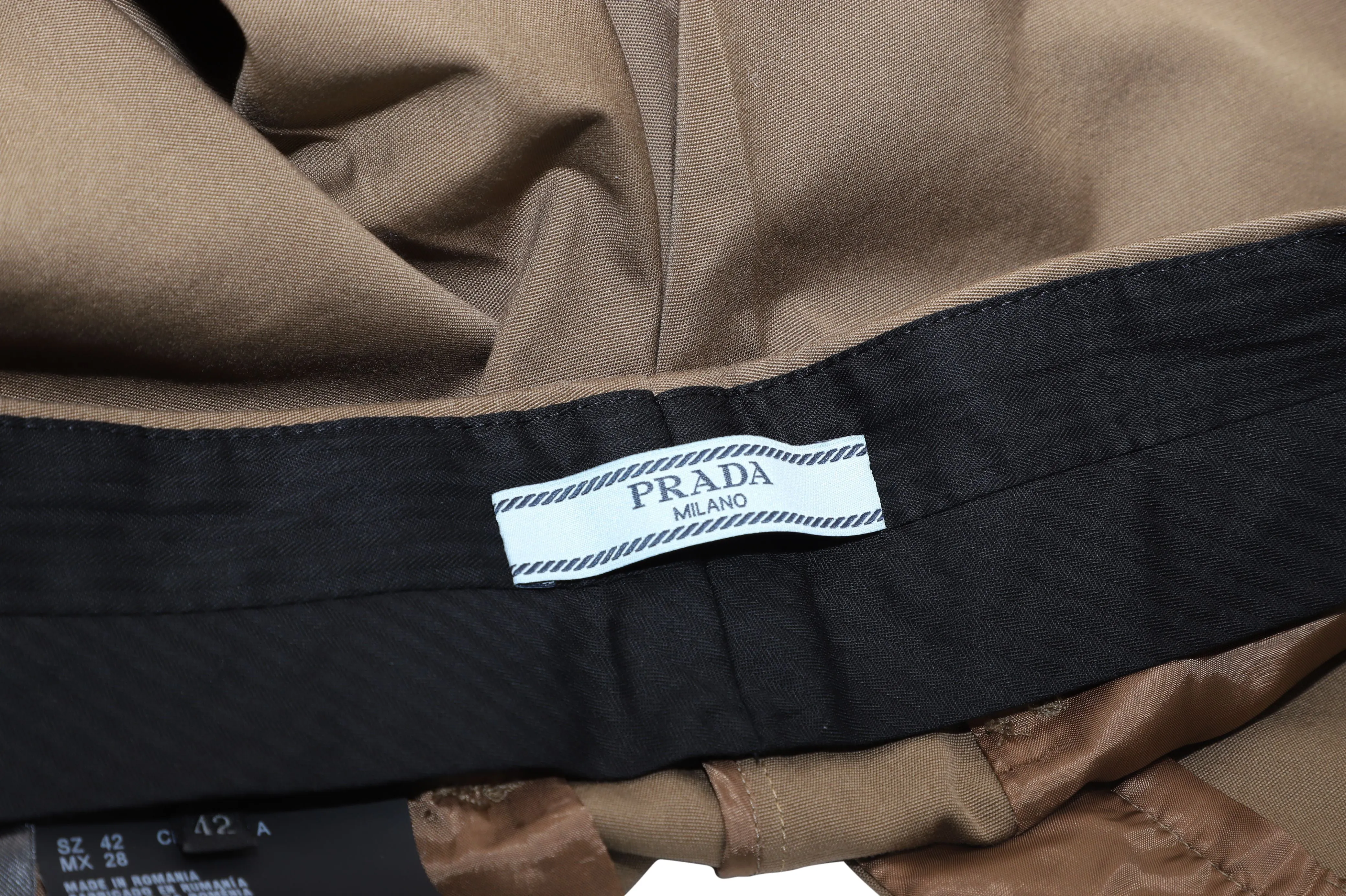 Prada Khaki Trousers in Brown Cotton