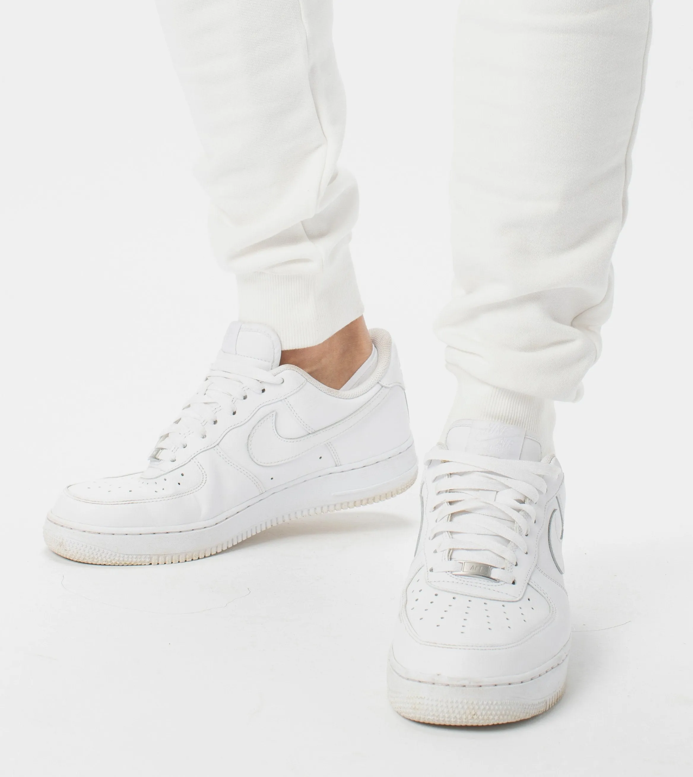 Sureshot Fleece Jogger Milk