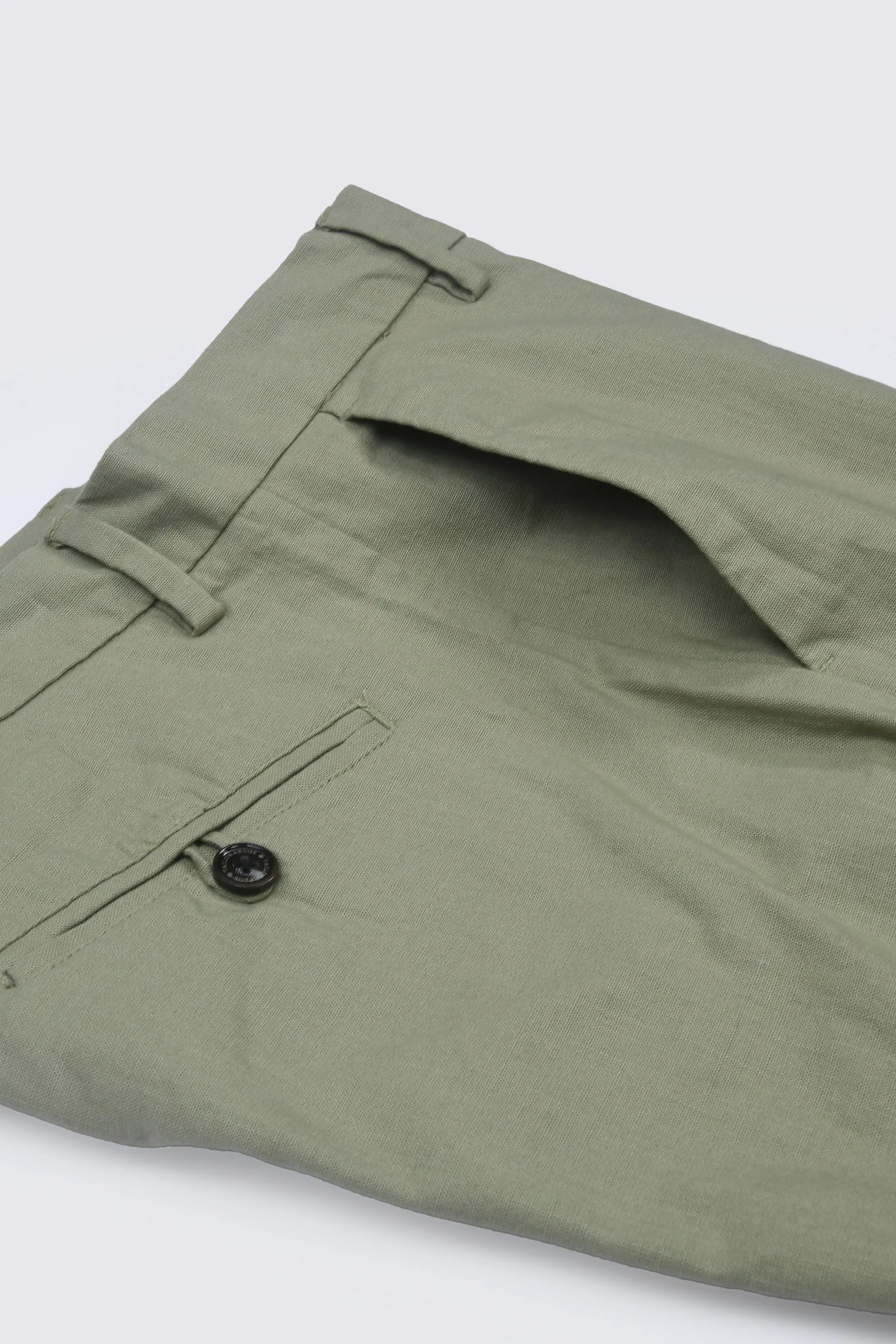 TIMELESS COTTON CHINOS- LINEN FEELS IN PISTACHIO