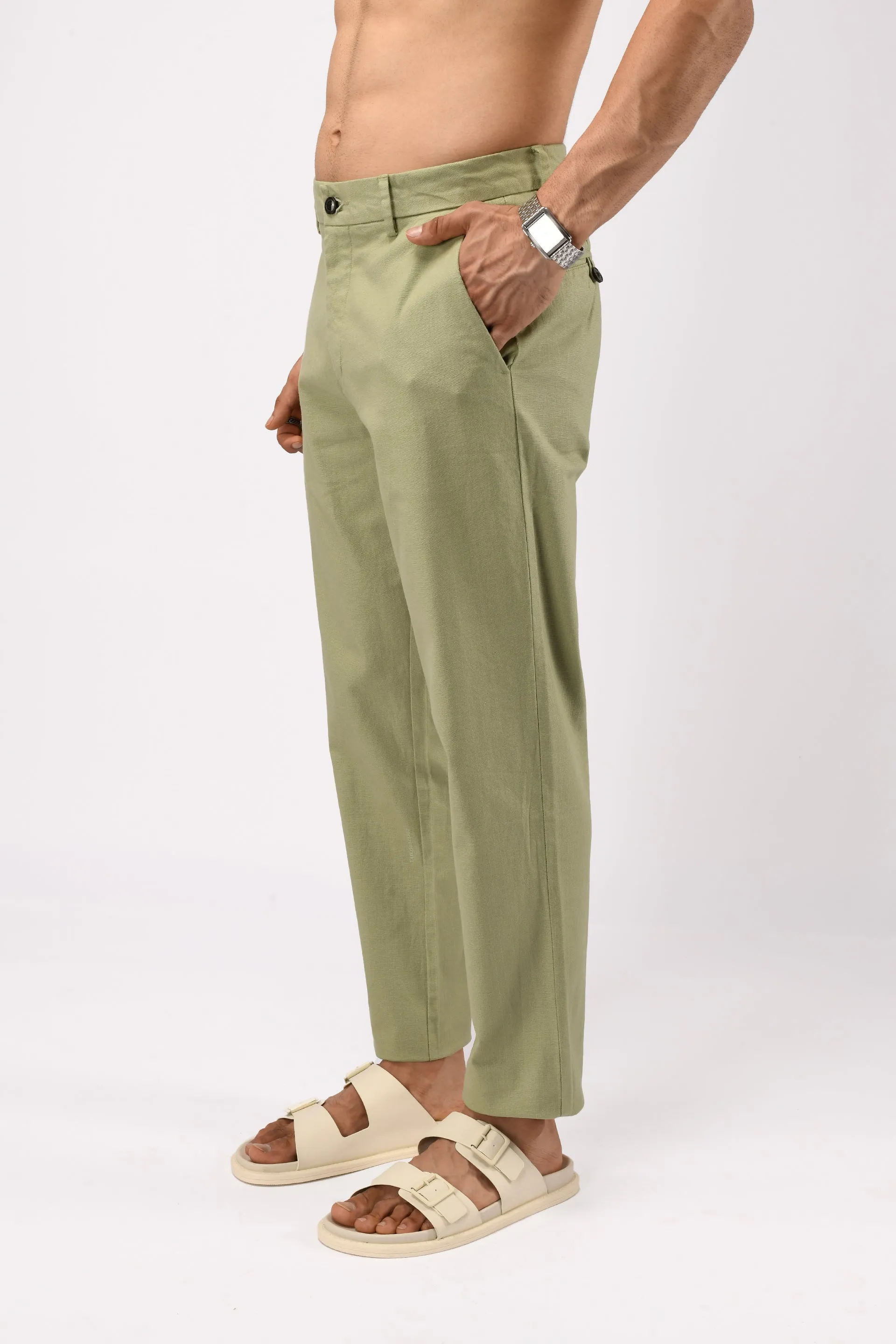 TIMELESS COTTON CHINOS- LINEN FEELS IN PISTACHIO